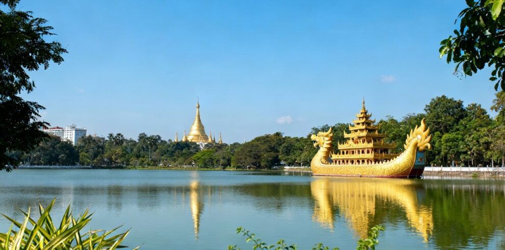 Kandawgyi Lake